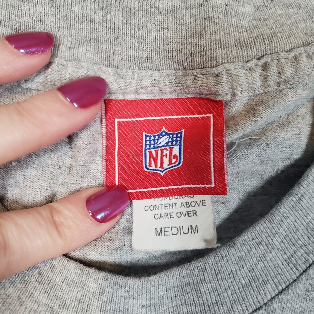 NFL Philadelphia Eagles T-Shirt Mens Medium Gray Long Sleeve Football Graphic - Picture 4 of 10